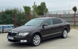 vehicle image #5