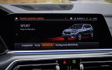 BMW X5 40d xDrive, Laser, Softclose, 360, HUD, ťažné, innovation pack, sensatec, R21 – fotografia 32