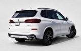 vehicle image #8