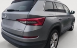 vehicle image #5