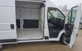 vehicle image #35