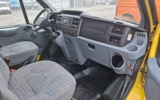 vehicle image #18