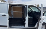 vehicle image #26