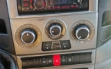 vehicle image #23