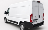 vehicle image #30
