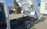 vehicle image #8
