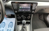 vehicle image #19