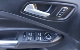 vehicle image #18