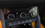 vehicle image #35