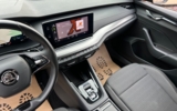 vehicle image #32