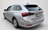 vehicle image #8