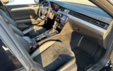 vehicle image #30