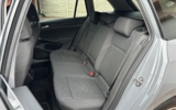 vehicle image #19