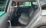 vehicle image #19