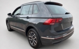 vehicle image #9