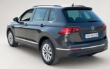 vehicle image #9