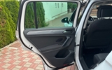 vehicle image #52