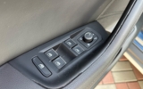 vehicle image #60