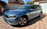 vehicle image #11