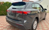 vehicle image #6