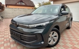vehicle image #12