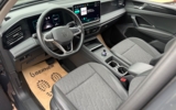 vehicle image #14