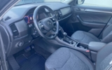 vehicle image #9