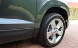 vehicle image #60