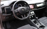 vehicle image #25