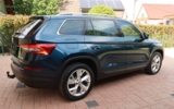 vehicle image #5