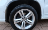 vehicle image #42
