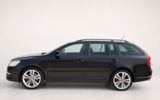 Škoda Octavia Combi 2.0 TDI CR DPF RS – fotografia 13