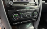 Škoda Octavia Combi 2.0 TDI CR DPF RS – fotografia 45