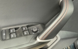 vehicle image #32