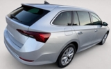 vehicle image #8