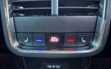 vehicle image #32