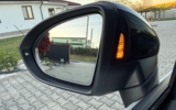 vehicle image #30