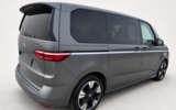 vehicle image #8