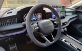 vehicle image #10