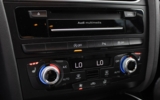 vehicle image #19