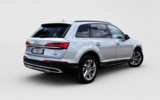 vehicle image #4