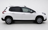 vehicle image #5