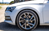 vehicle image #16