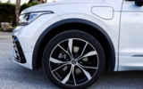 vehicle image #11