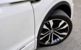 vehicle image #11