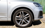 vehicle image #11