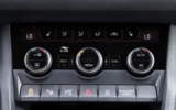 vehicle image #18