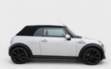vehicle image #9