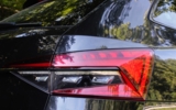 vehicle image #13