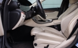 vehicle image #17